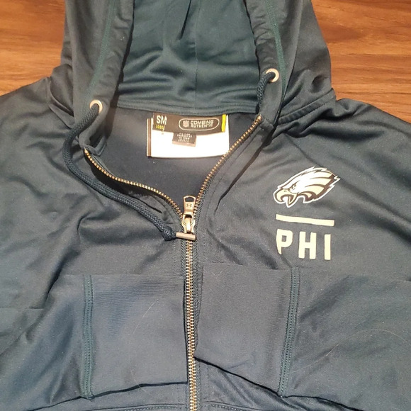 Under Armour Philadelphia Eagles Hoodie - Picture 3 of 6
